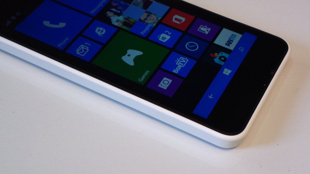 Lumia 630 Side View