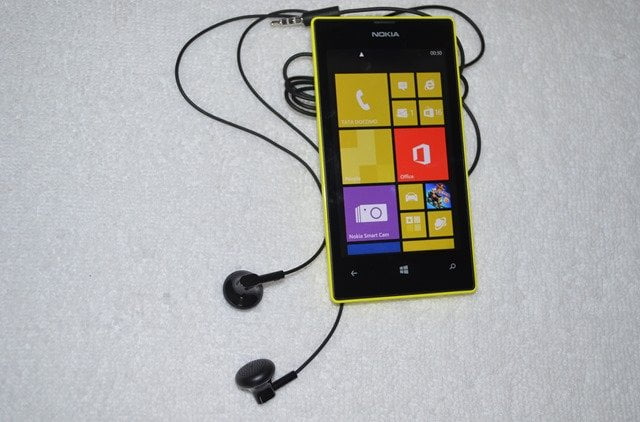 Nokia Lumia 525 (1)