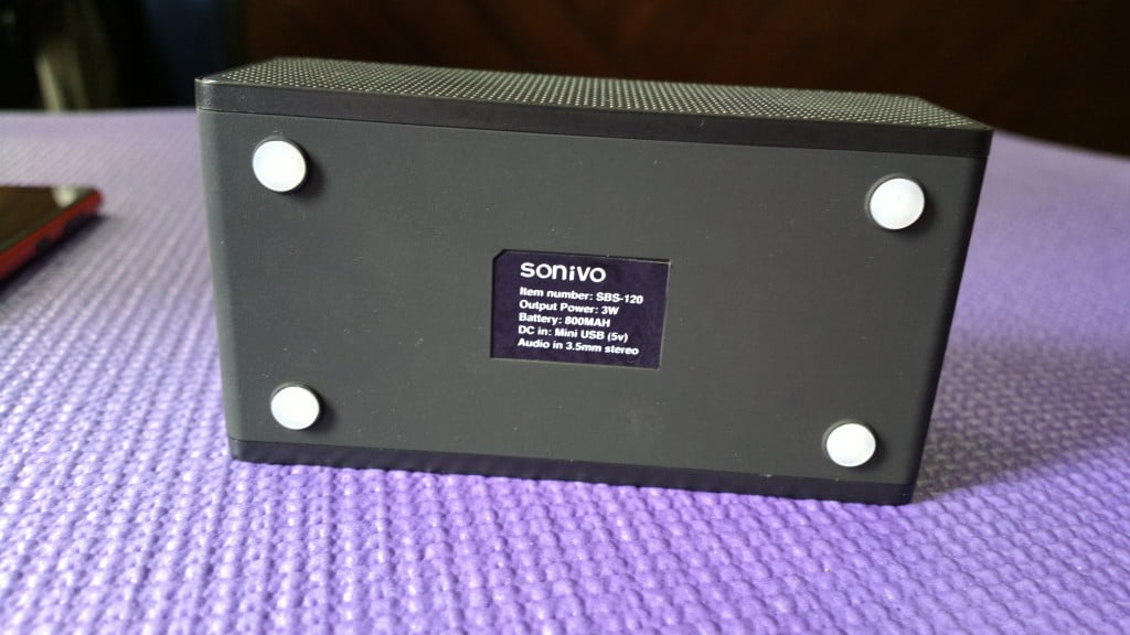 Sonivo Speakers bottom with specs