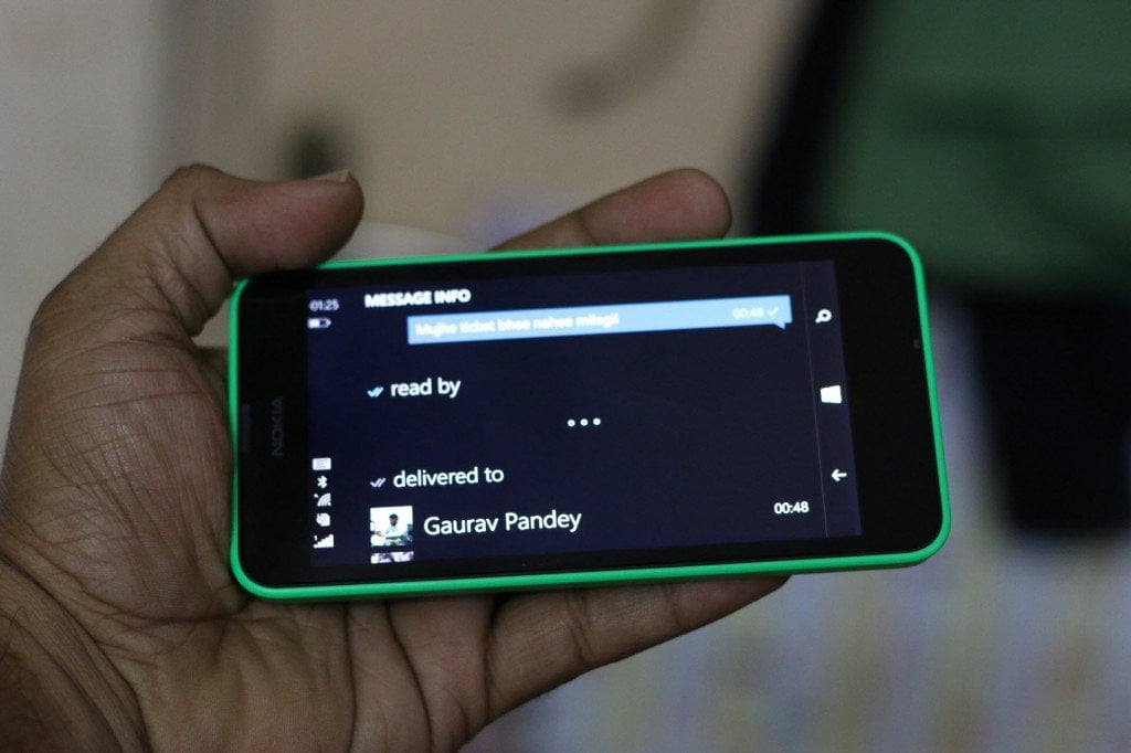 how to check what time a message was read on whatsapp